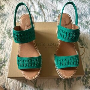 Gentle Souls Kenneth Cole Elyssa Leather Espadrille 9 Green Wedge Platform